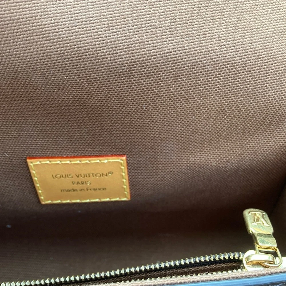 Louis Vuitton experience timeless